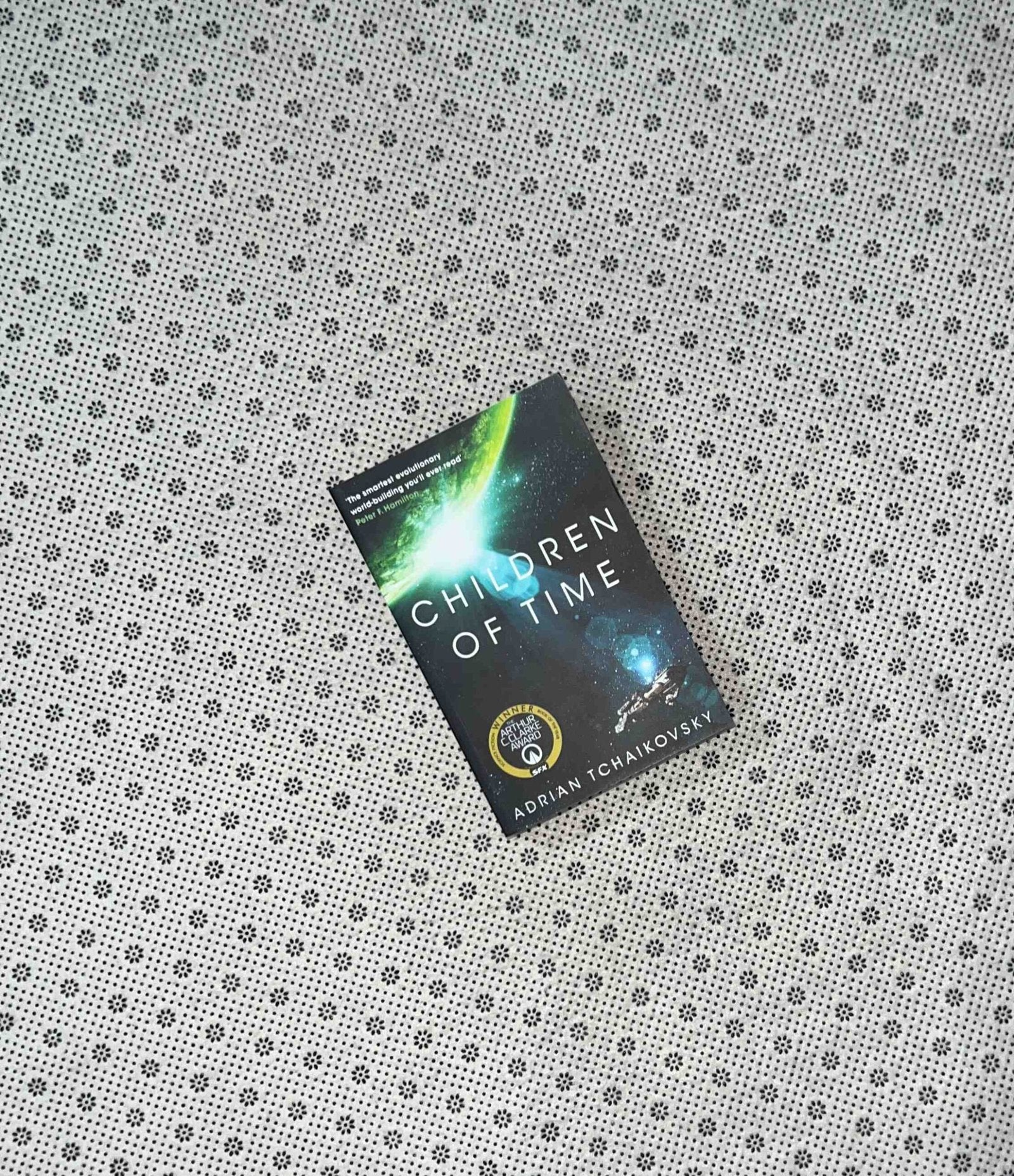 children of time children of time series book 1 by adrian tchaikovsky