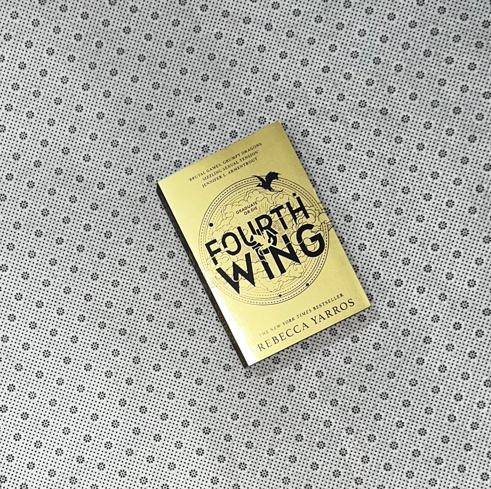 fourth wing the empyrean series book 1 by rebecca yarros