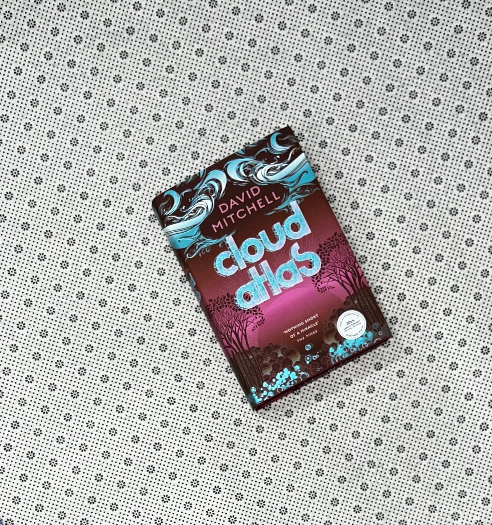 cloud atlas 20th anniversary edition with an introduction by gabrielle zevin by david mitchell