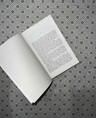 TO KILL A MOCKINGBIRD: Pulitzer Prize-Winning Classic by Harper Lee