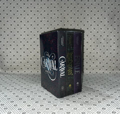the caraval series boxed set caraval legendary finale by stephanie garber