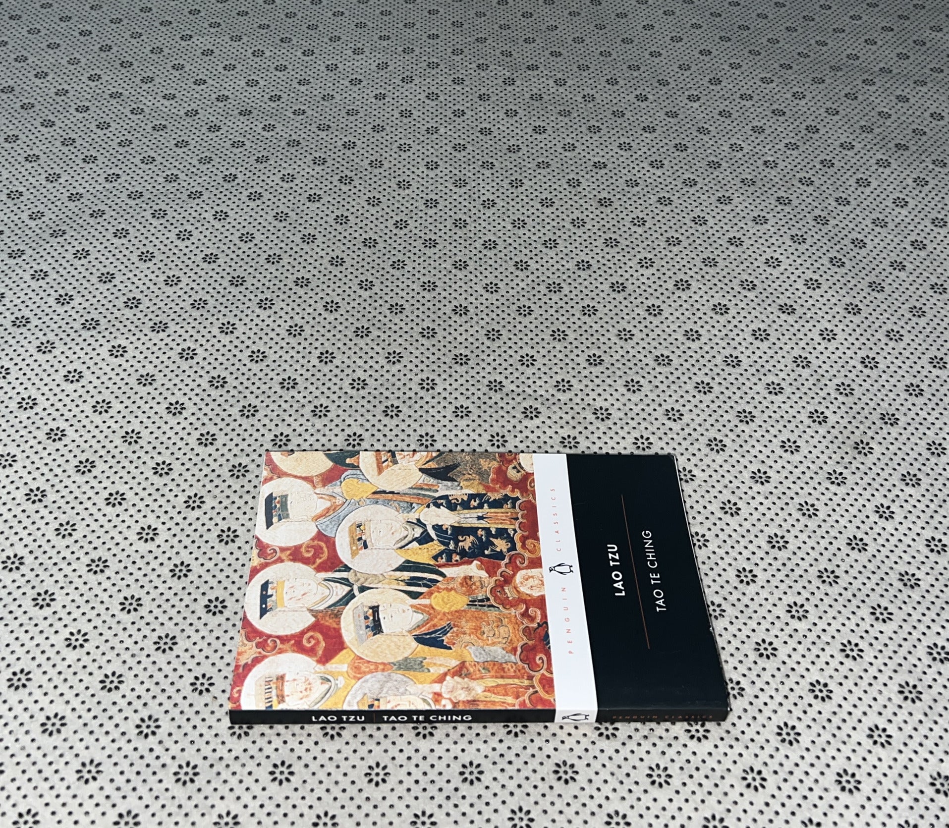 TAO TE CHING by Lao Tzu