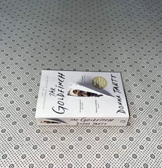 the goldfinch by donna tartt