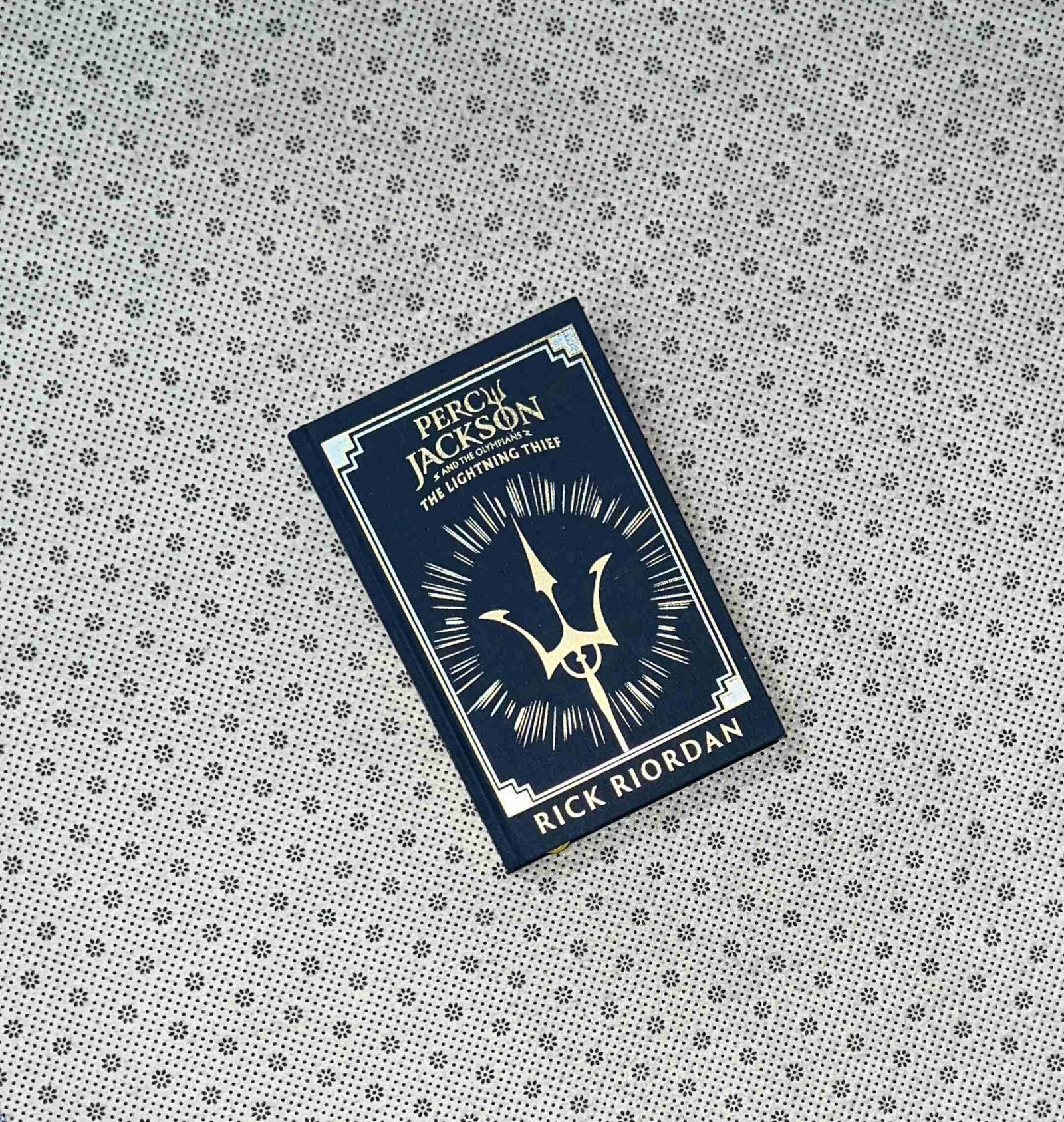 the lightning thief percy jackson and the olympians series book 1 deluxe collectors edition by rick riordan