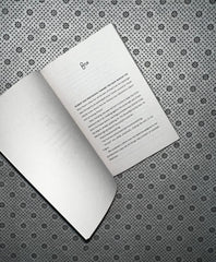 scarlet the lunar chronicles series book 2 by marissa meyer