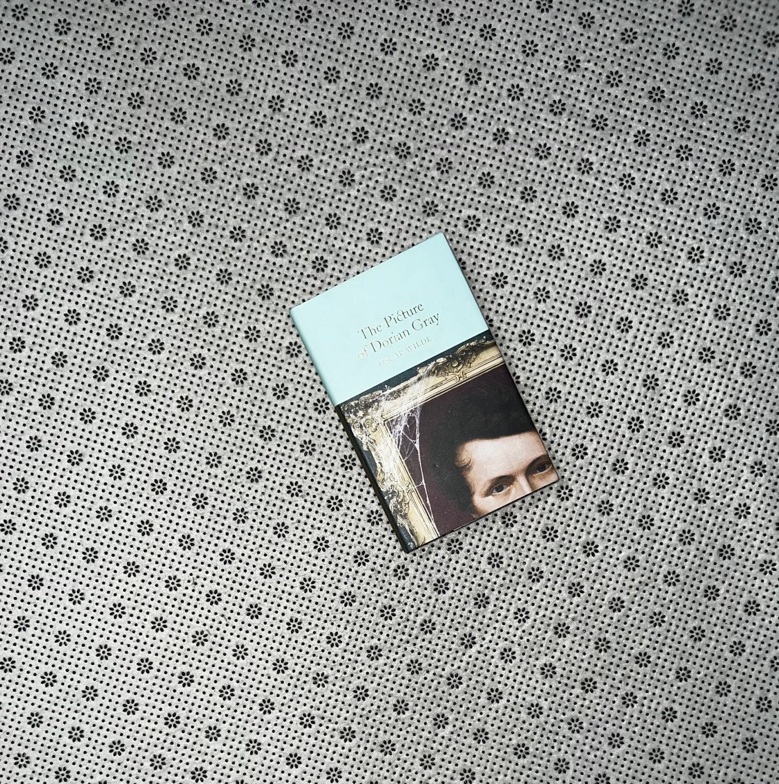 the picture of dorian gray macmillan collectors library by oscar wilde