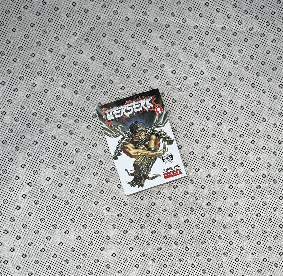 BERSERK (Volume 1) by Kentaro Miura