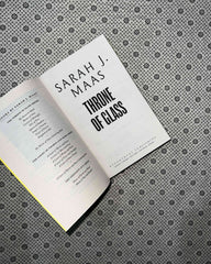 THRONE OF GLASS:Throne Of Glass Series (Book 1) (Adult Edition) by Sarah J. Maas