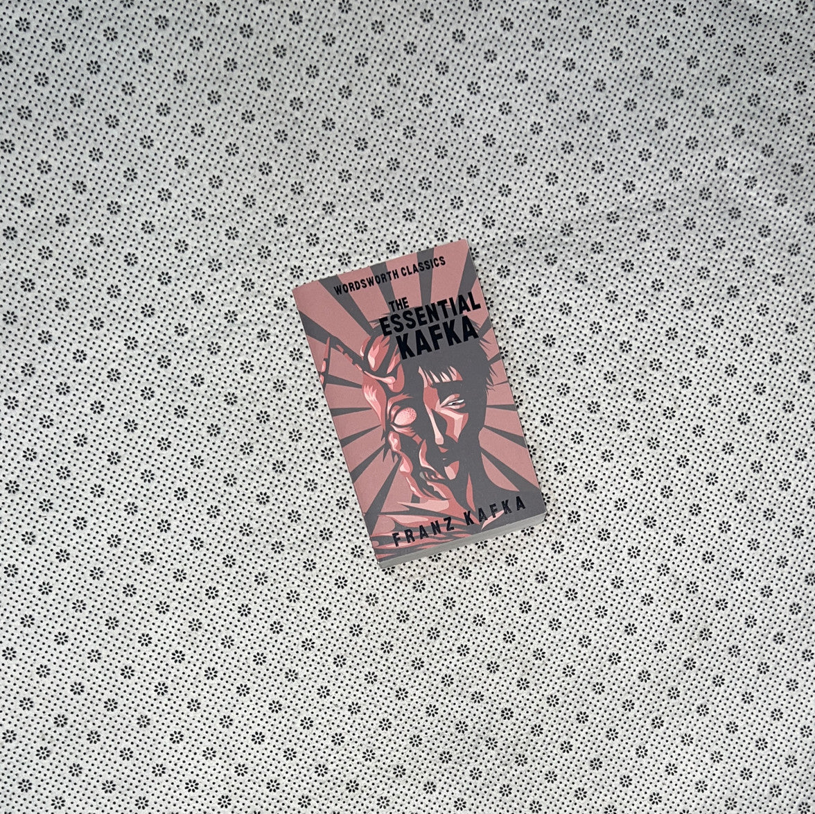 ESSENTIAL KAFKA by Franz Kafka