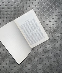 ESSENTIAL KAFKA by Franz Kafka