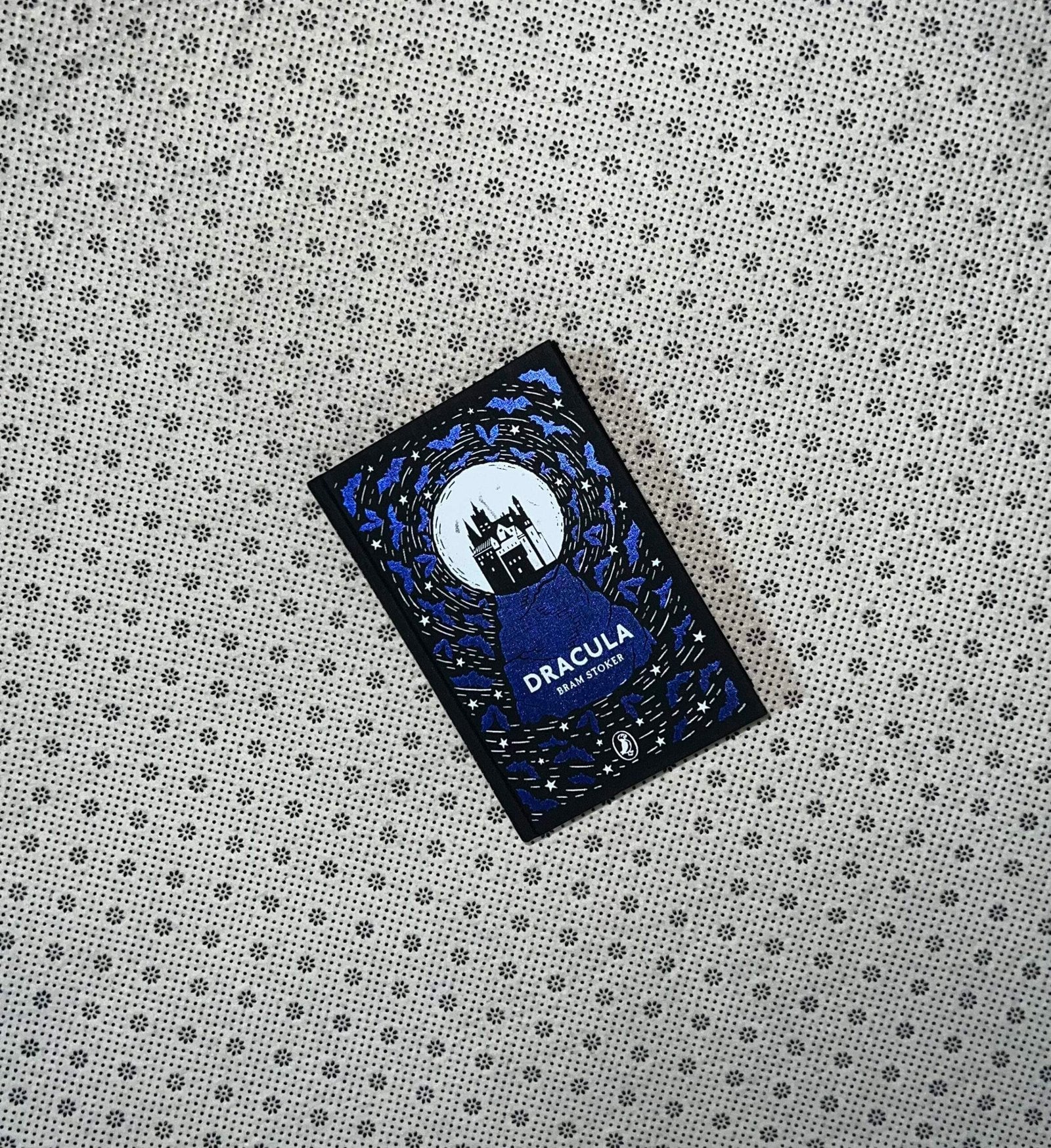 dracula puffin clothbound classics by bram stoker