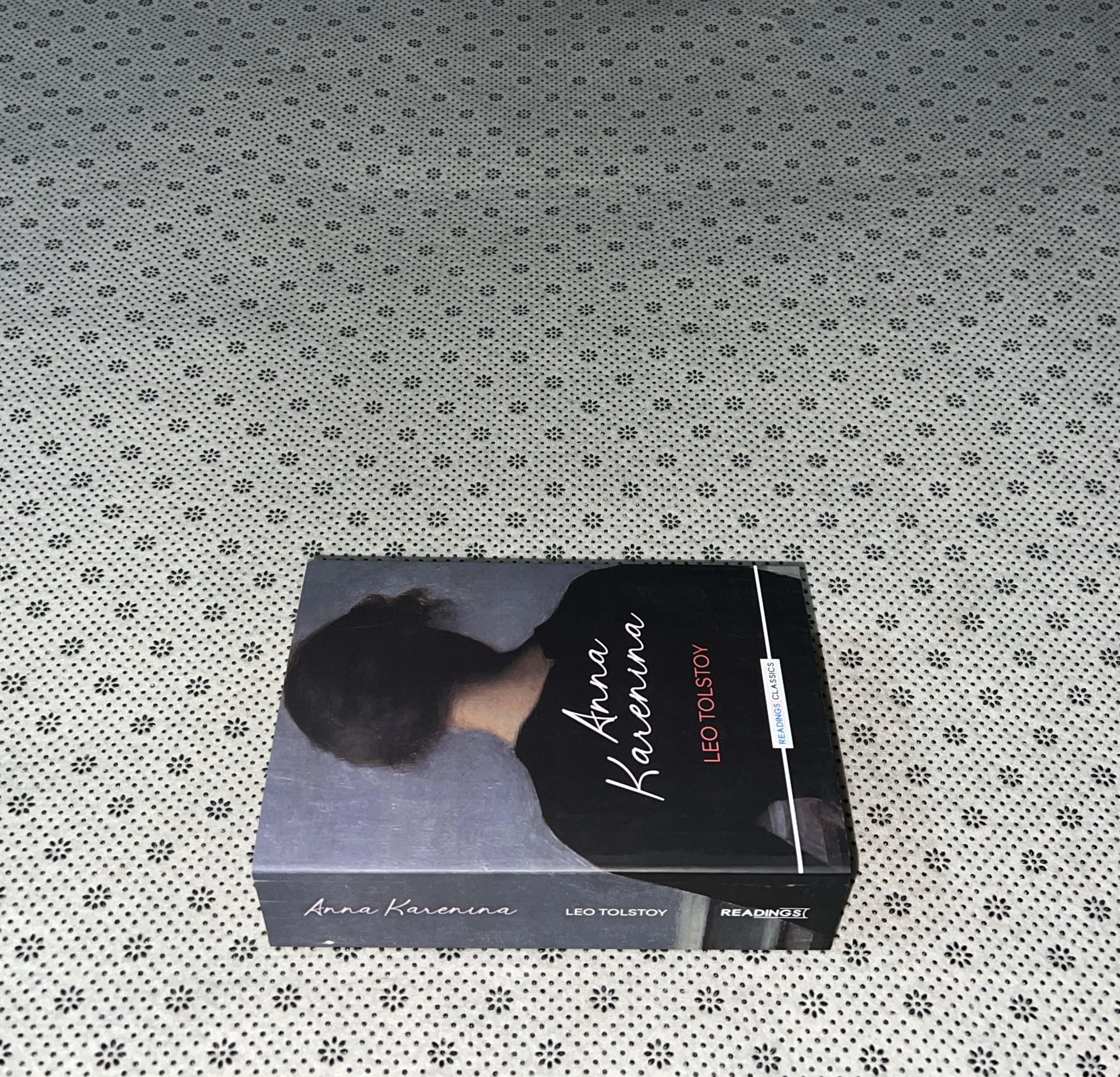 ANNA KARENINA (Readings Classics) by Leo Tolstoy