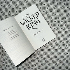the wicked king the folk of the air series book 2 by holly black