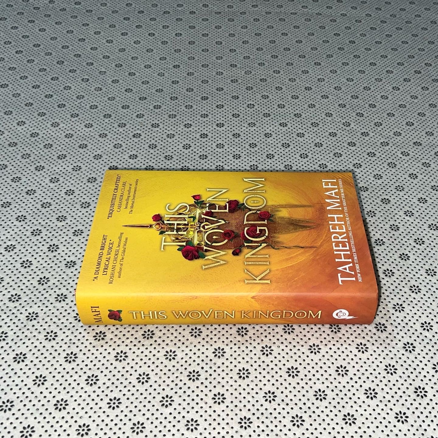 this woven kingdom this woven kingdom series book 1 by tahereh mafi