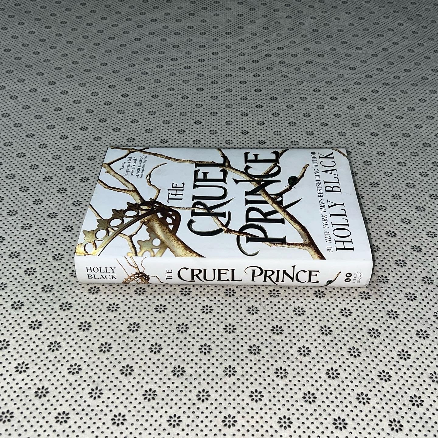 the cruel prince the folk of the air series book 1 foil embedded by holly black