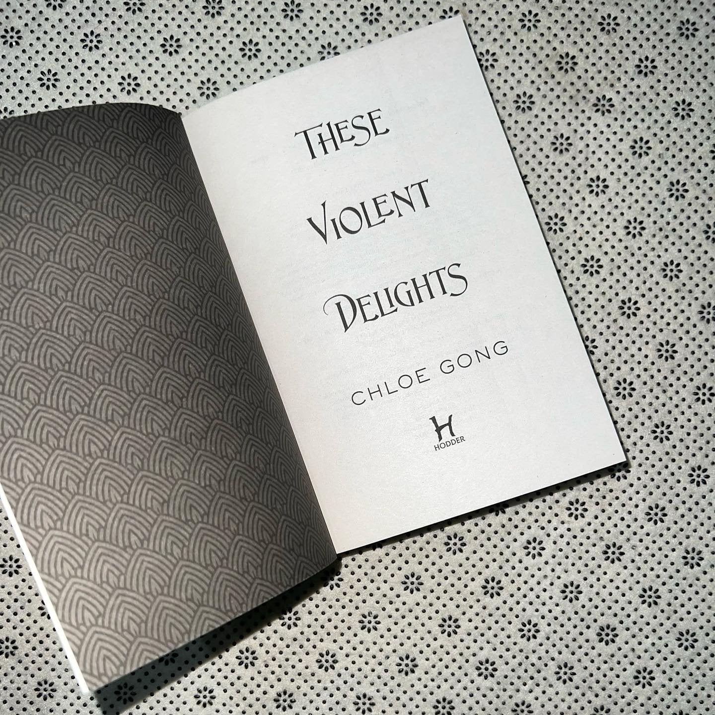 these violent delights these violent delights series book 1 by chloe gong