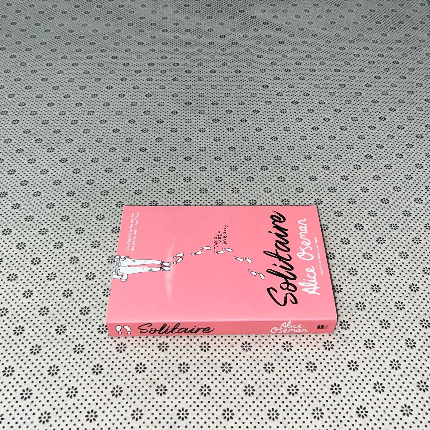 solitaire by alice oseman