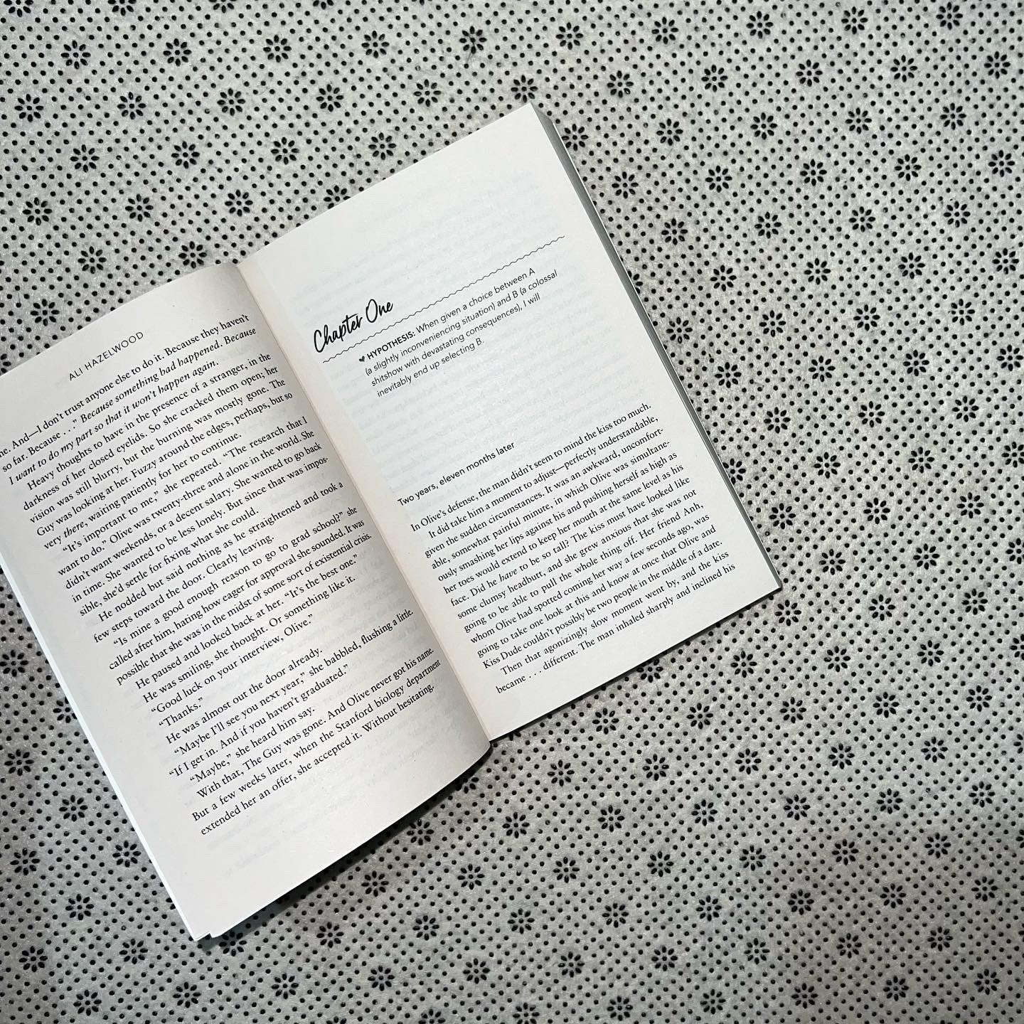 the love hypothesis by ali hazelwood