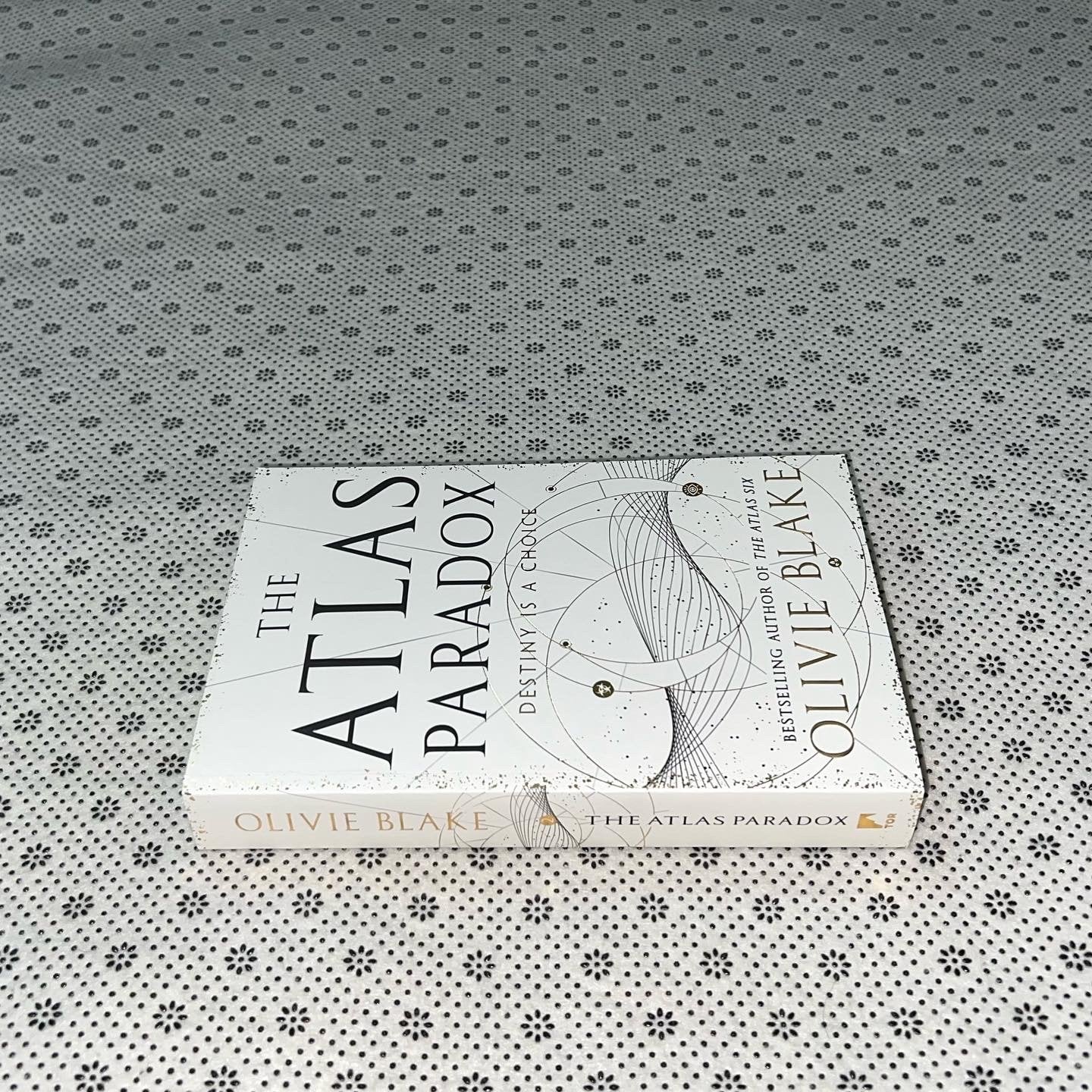 the atlas paradox atlas six series book 2 by olivie blake 1