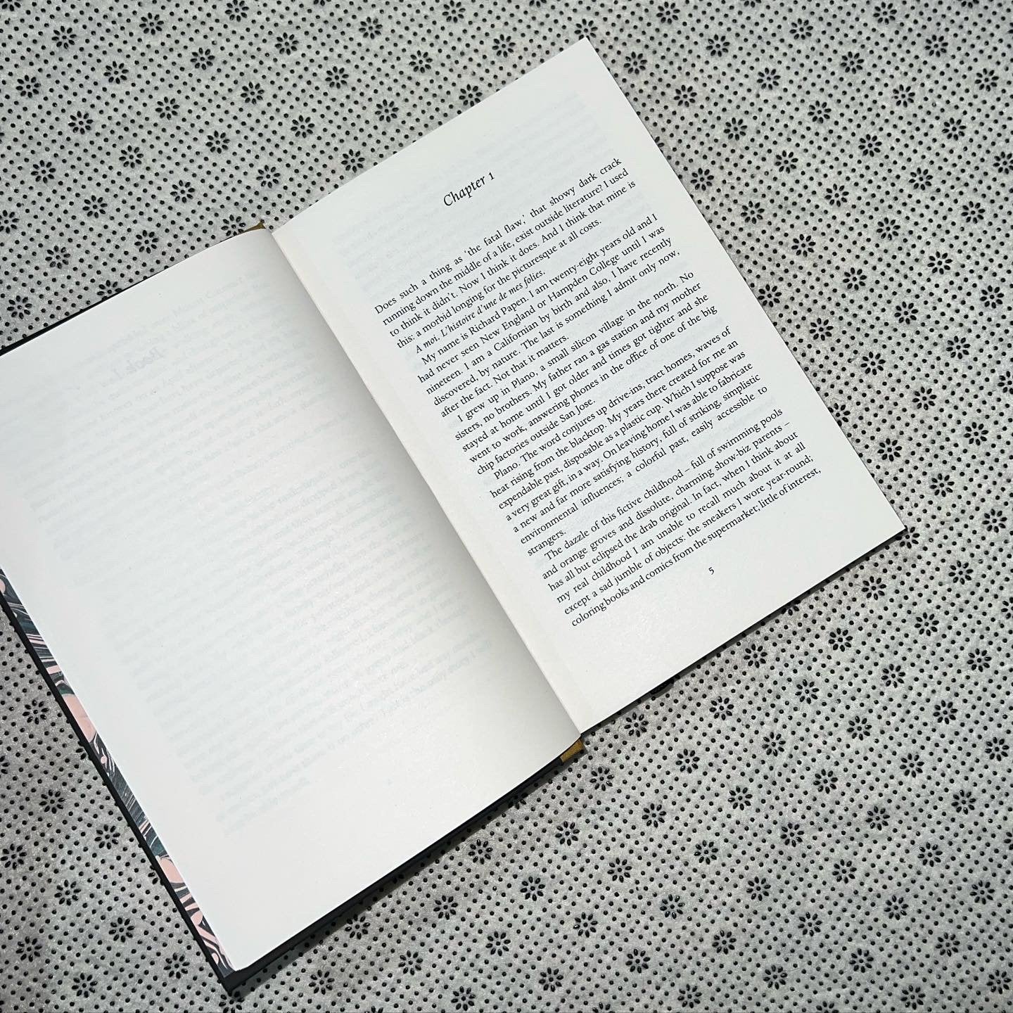 the secret history 30th anniversary edition by donna tartt
