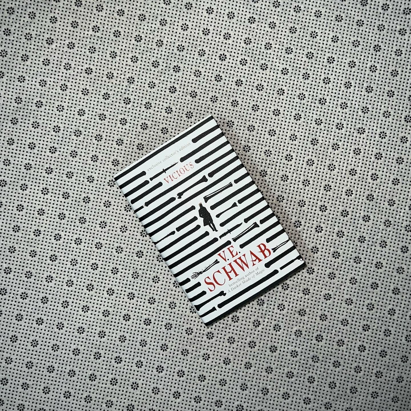 vicious the villains series book 1 by v e schwab
