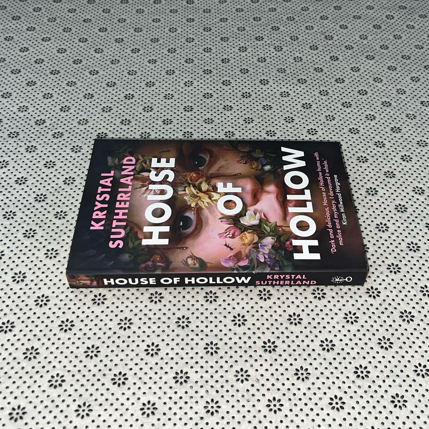 house of hollow by krystal sutherland