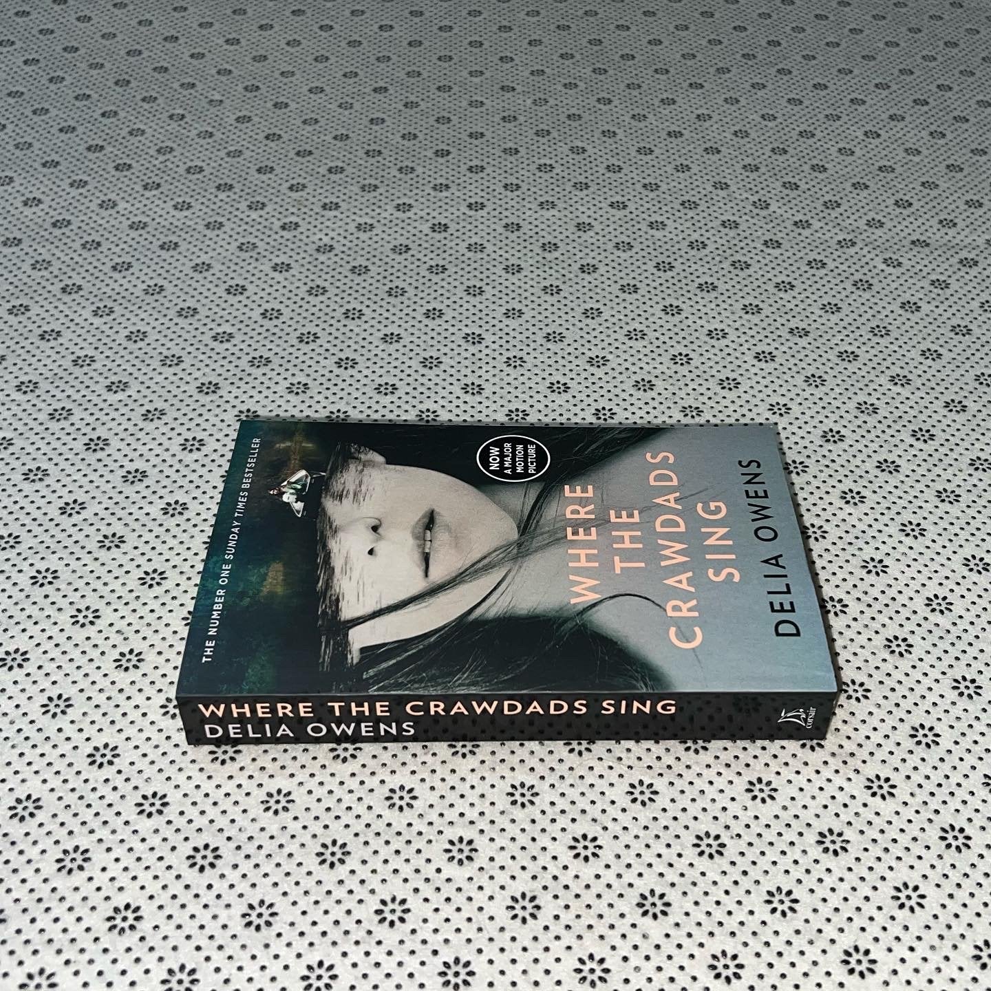 where the crawdads sing movie tie in edition by delia owens