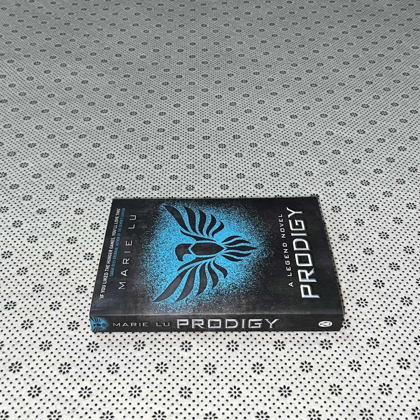 prodigy a legend series book 2 by marie lu
