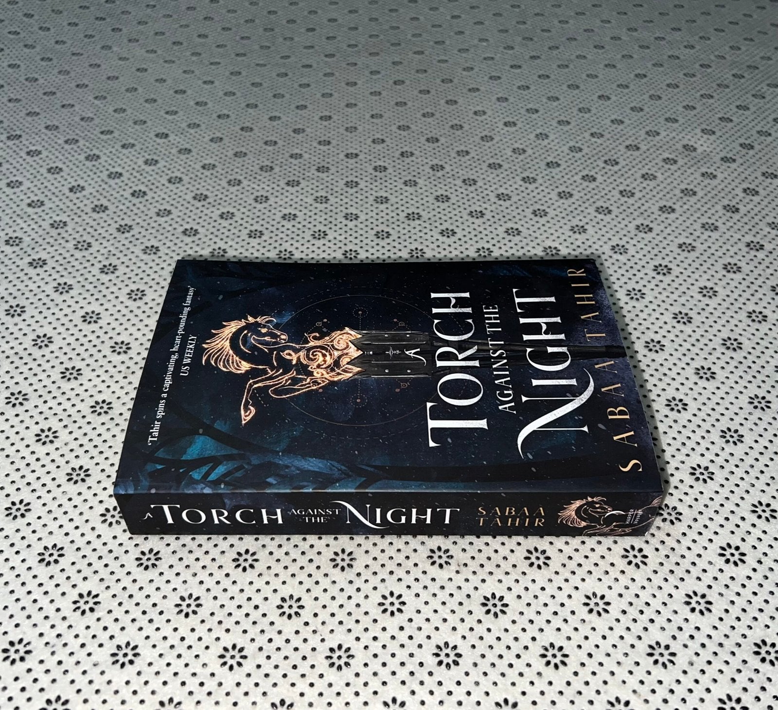 a torch against the night an ember in the ashes series book 2 by sabaa tahir