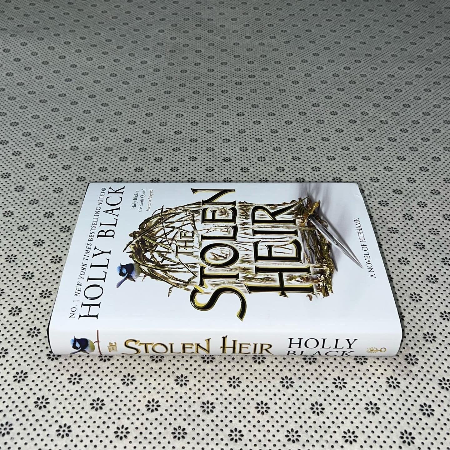 the stolen heir by holly black 1