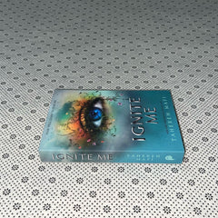 ignite me shatter me series book 3 by tahereh mafi