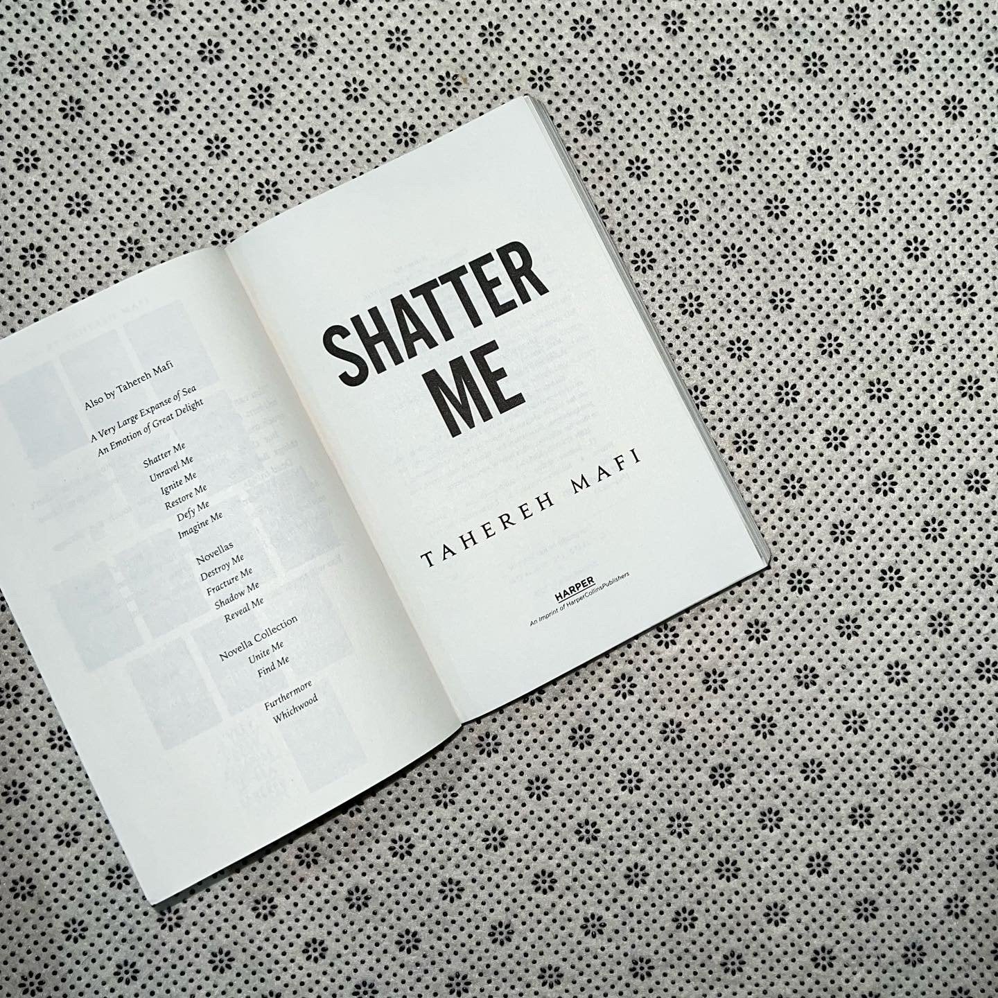 shatter me the shatter me series book 1 by tahereh mafi