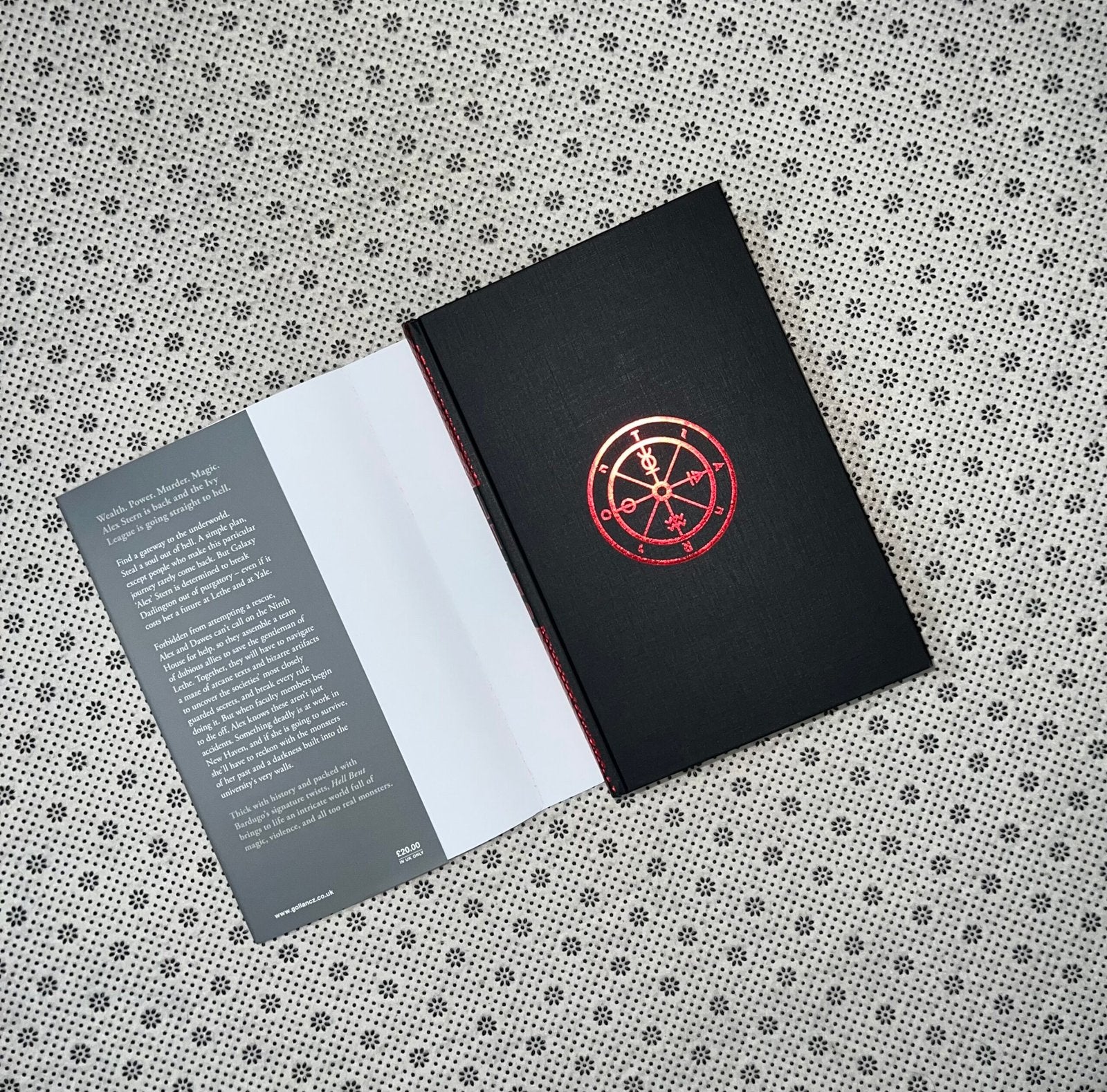 hell bent alex stern series book 2 dust jacket edition by leigh bardugo