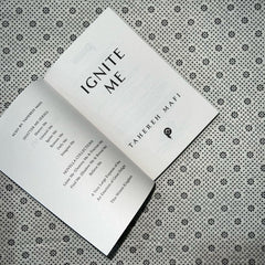 ignite me shatter me series book 3 by tahereh mafi