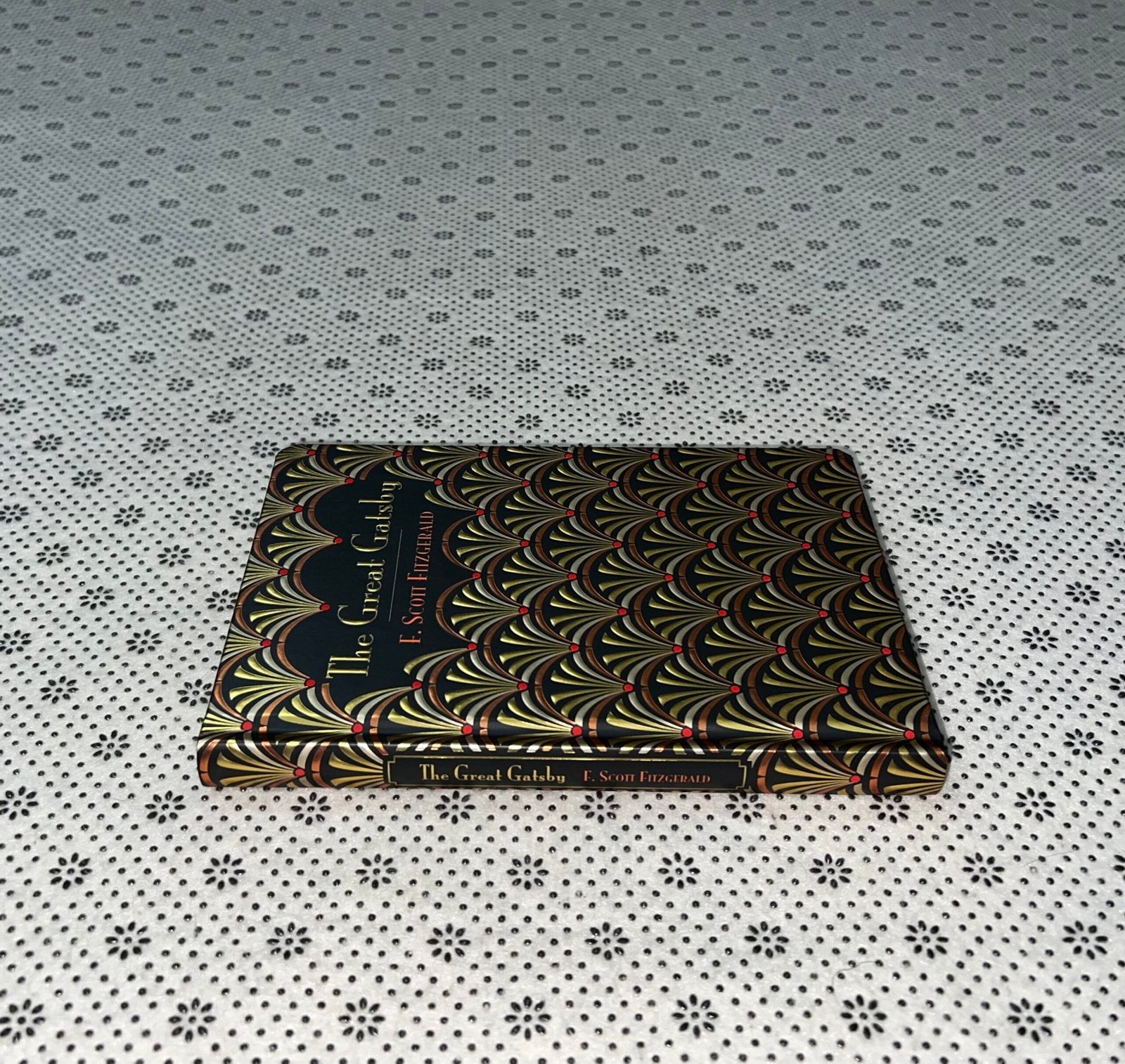 the great gatsby chiltern classics by f scott fitzgerald