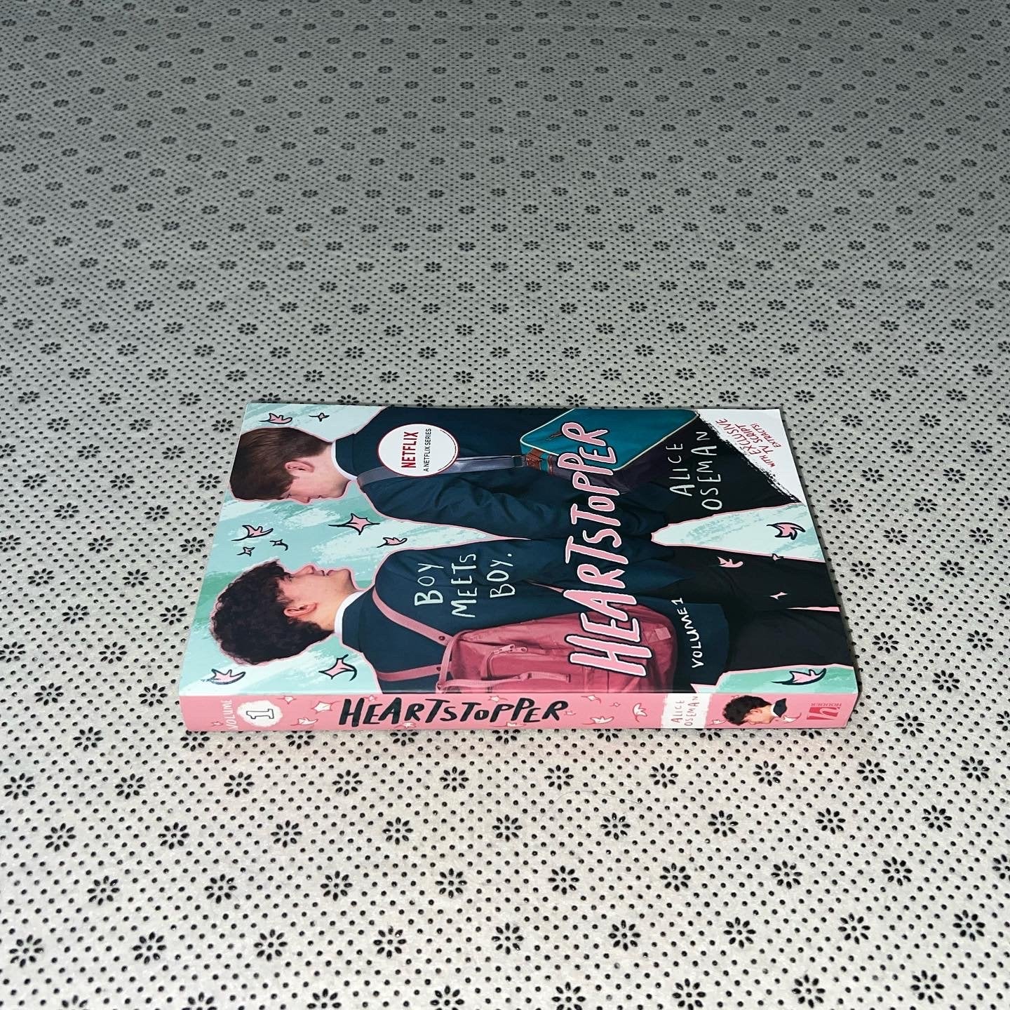 heartstopper volume 1 by alice oseman