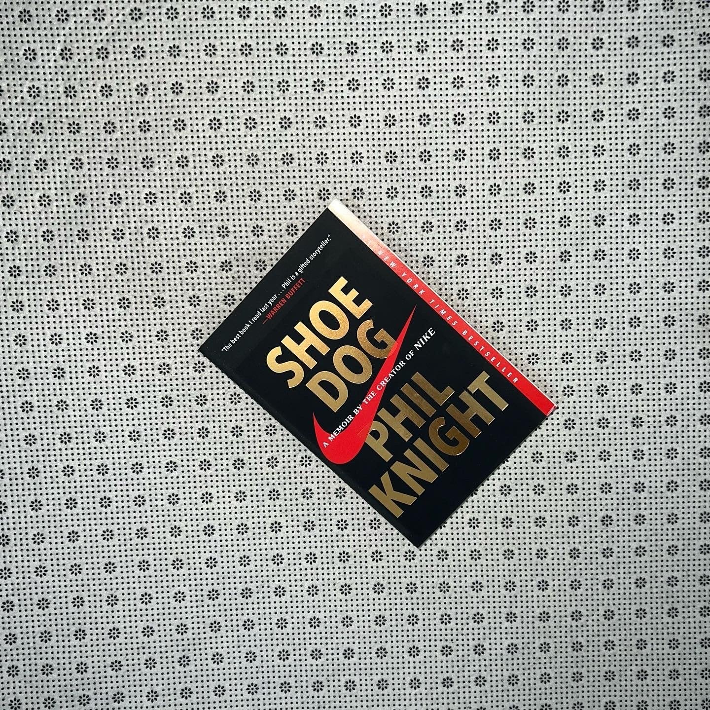 shoe dog a memoir by the creator of nike by phil knight
