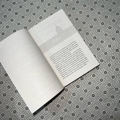 red white and royal blue new york times bestseller by casey mcquiston