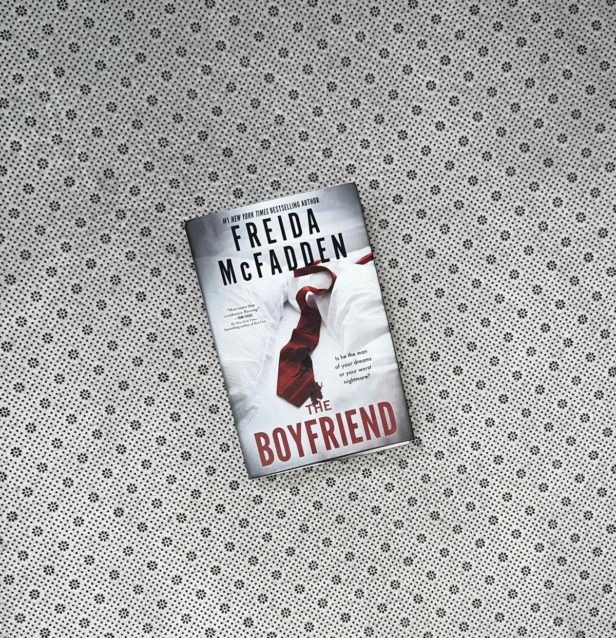 THE BOYFRIEND by Freida Mcfadden