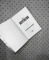 THE BOYFRIEND by Freida Mcfadden