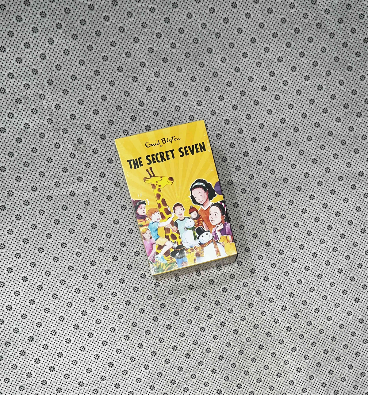 THE SECRET SEVEN (15 Books Box Set) by Enid Blyton