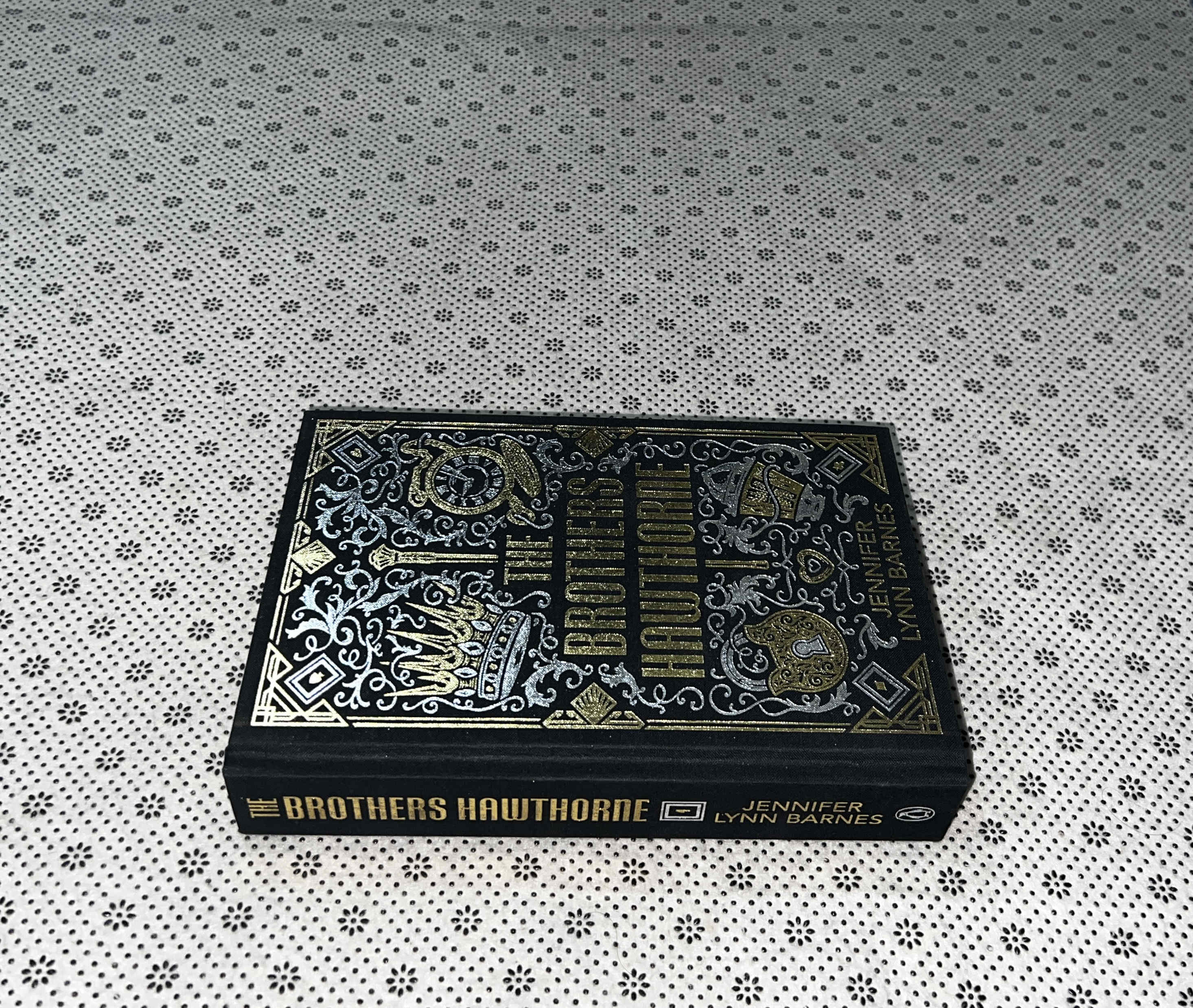 THE BROTHERS HAWTHORNE by Jennifer Lynn Barnes