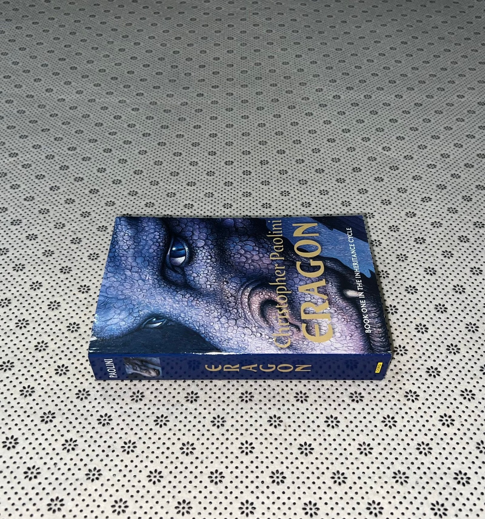 eragon the inheritance cycle book 1 by christopher poalini