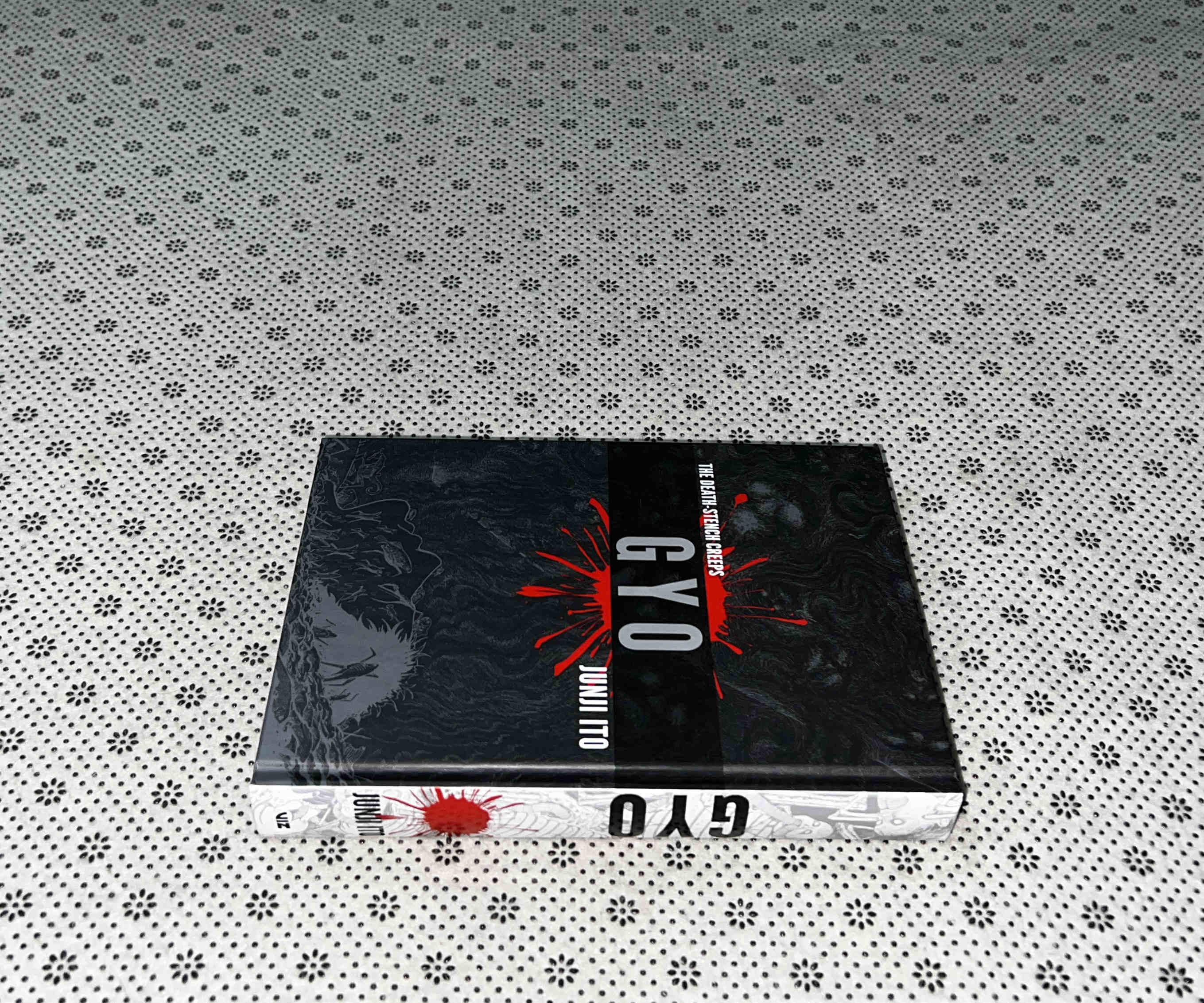 GYO 2-IN-1 DELUXE EDITION by Junji Ito