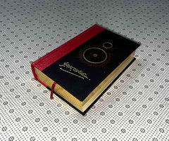 THE LORD OF THE RINGS (Illustrated Edition) by J.r.r. Tolkien
