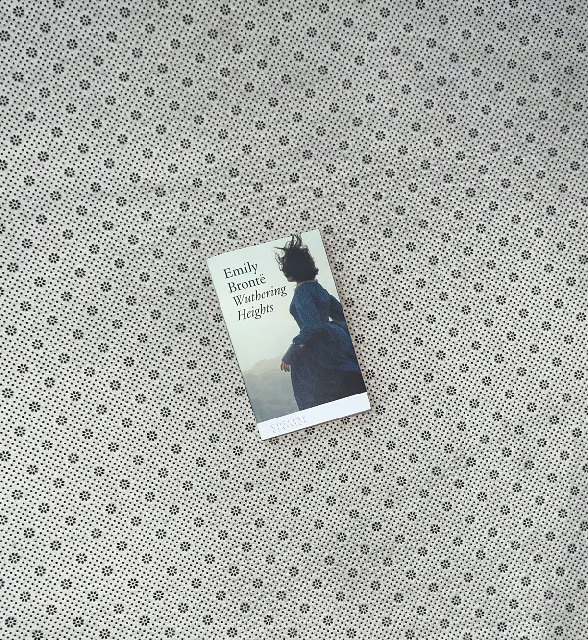 WUTHERING HEIGHTS by Emily Bronte