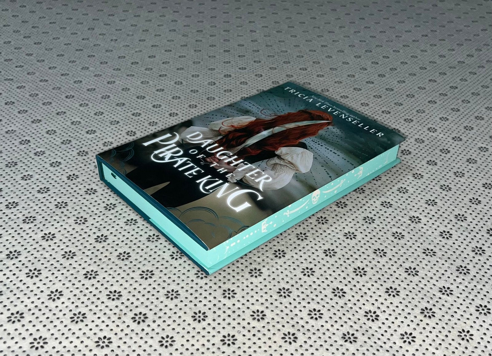 daughter of the pirate king daughter of the pirate king series book 1 collector edition by tricia levenseller