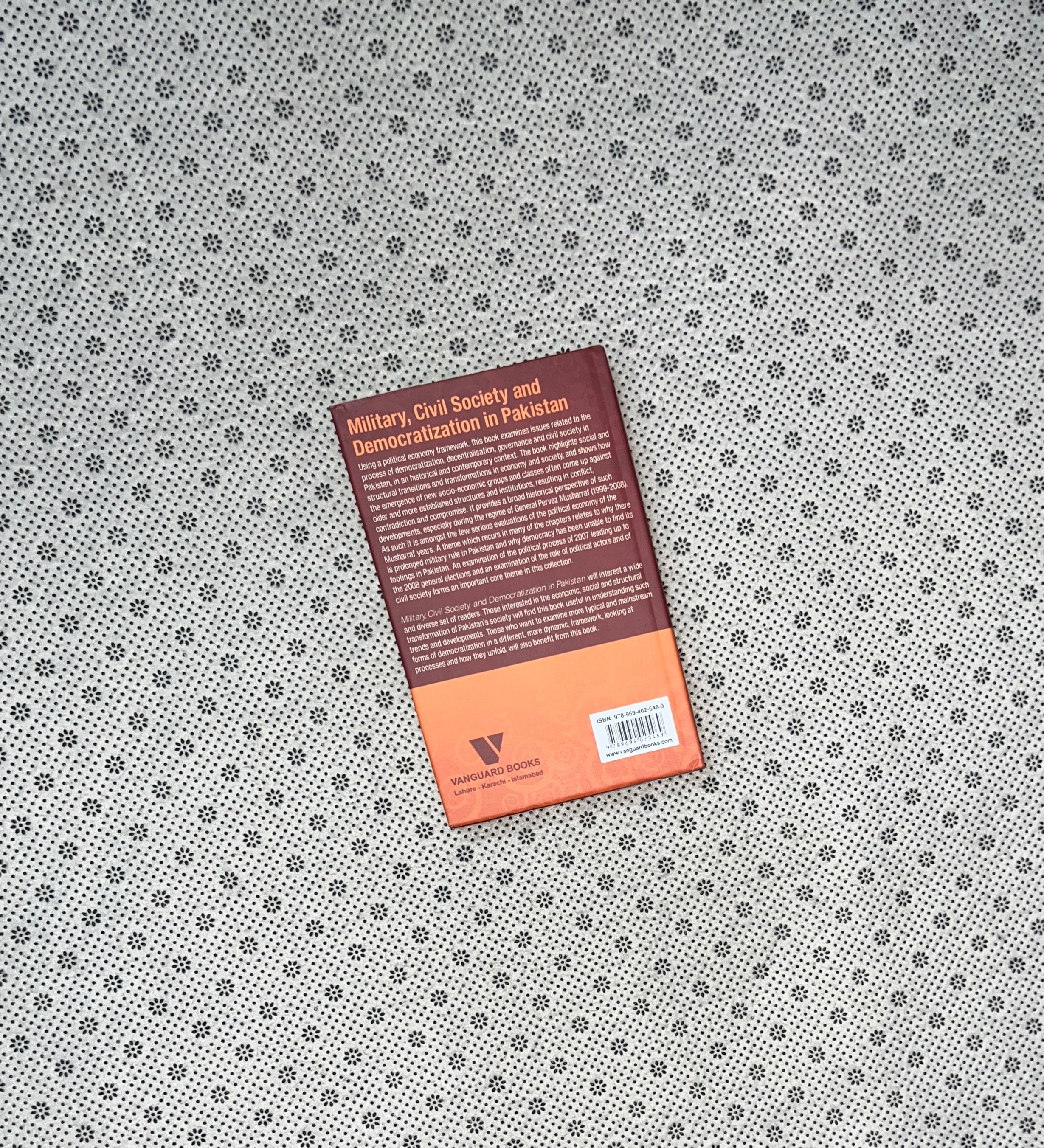 MILITARY, CIVIL SOCIETY AND DEMOCTATIZATION IN PAKISTAN by S. Akbar Zaidi