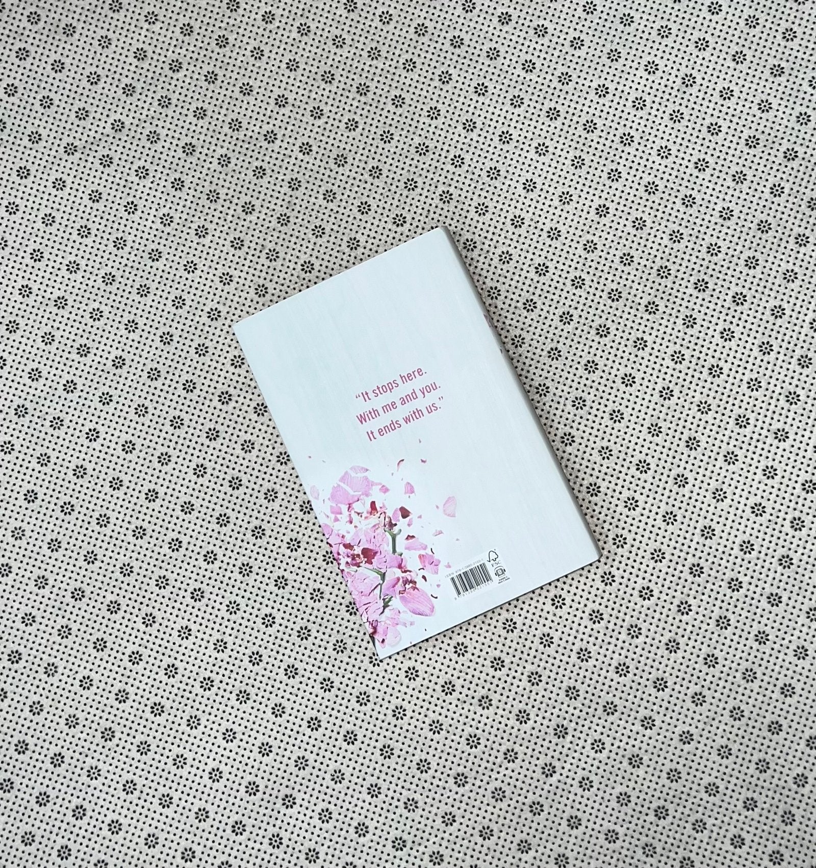 it ends with us it ends with us series book 1 collectors edition by colleen hoover