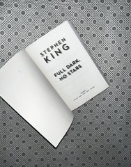 FULL DARK, NO STARS by Stephen King
